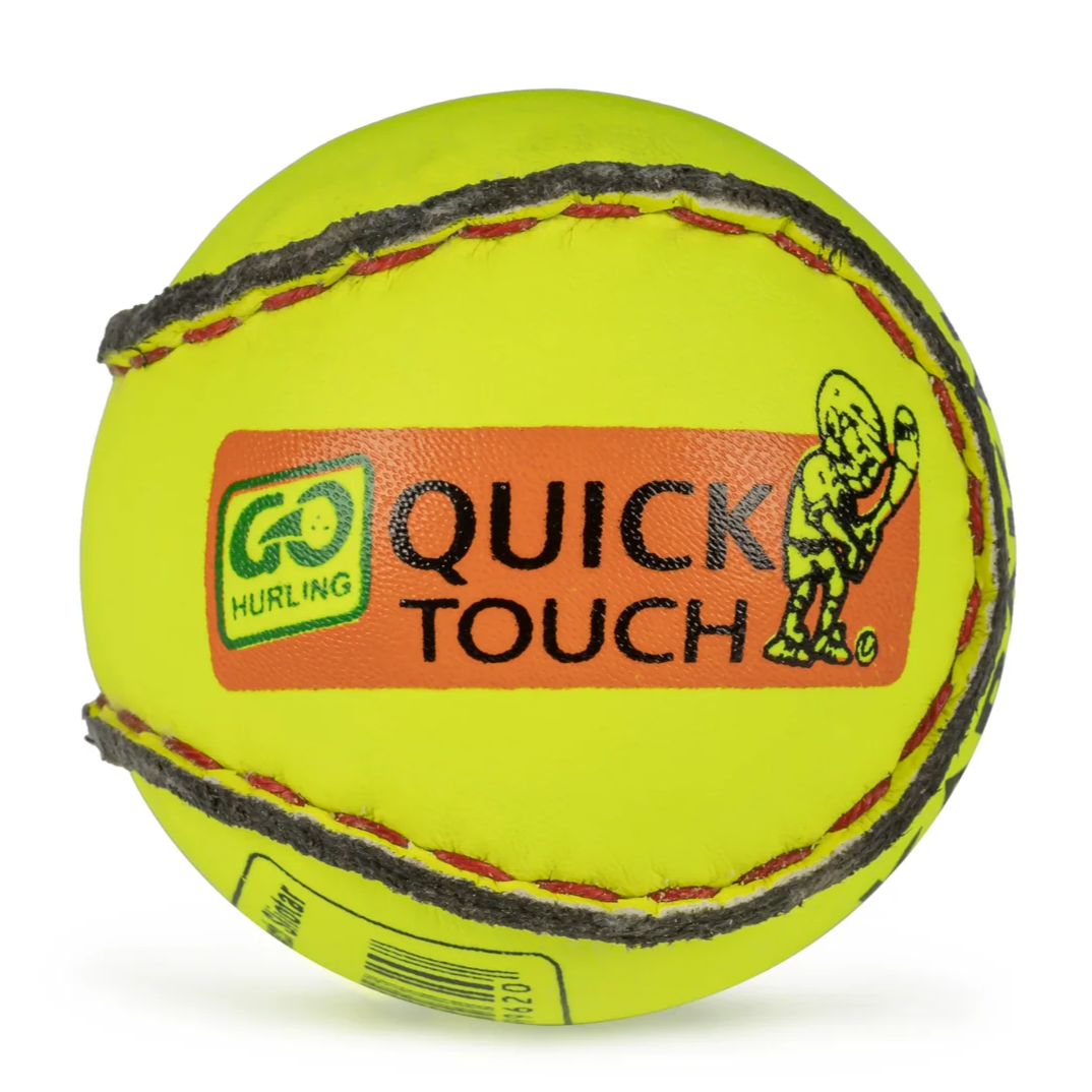 Karakal Quick Touch Sliotar (8-10 Years)