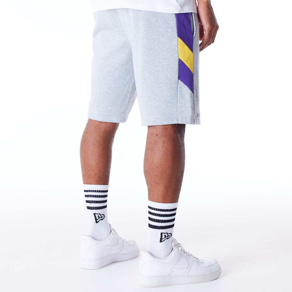 New Era Mens LA Lakers NBA Oversized Shorts (XL Only)