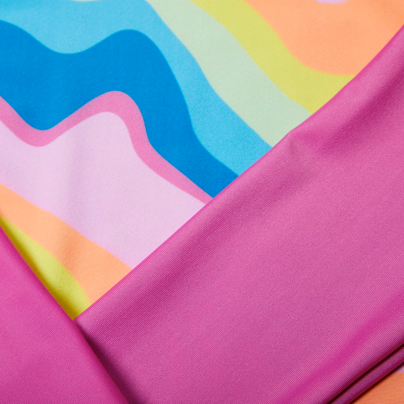 Speedo Girls Printed L/S Rash Top (13-14 Years Only)